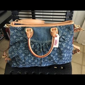 louis vuitton denim shoulder/hand bag, never used